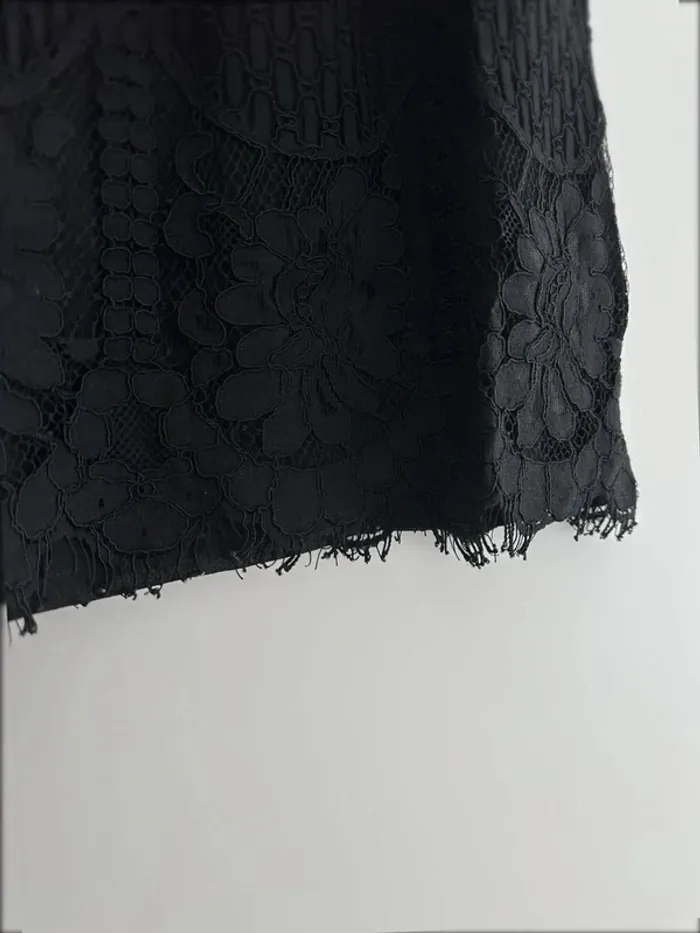 T-shirt en dentelle noire neuf– parfait été/soirée taille M - photo numéro 3