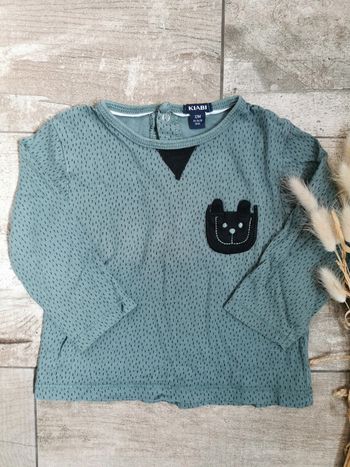 🌺Teeshirt 12mois vert et noir manches longues kiabi