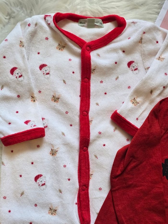 Neufs non portés🌲🤩😍 pyjama et teeshirt ml 9 mois garçon 🌲🤩😍 - photo numéro 2