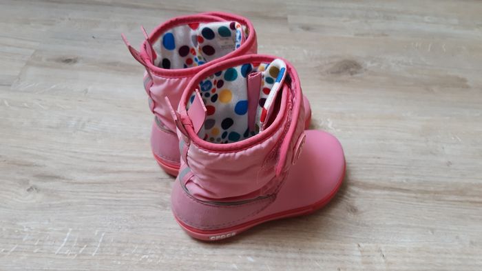 Bottes Crocs p.28-29 - photo numéro 4
