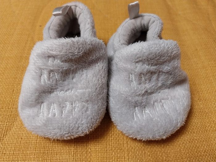 Chaussons bébé garçon gris