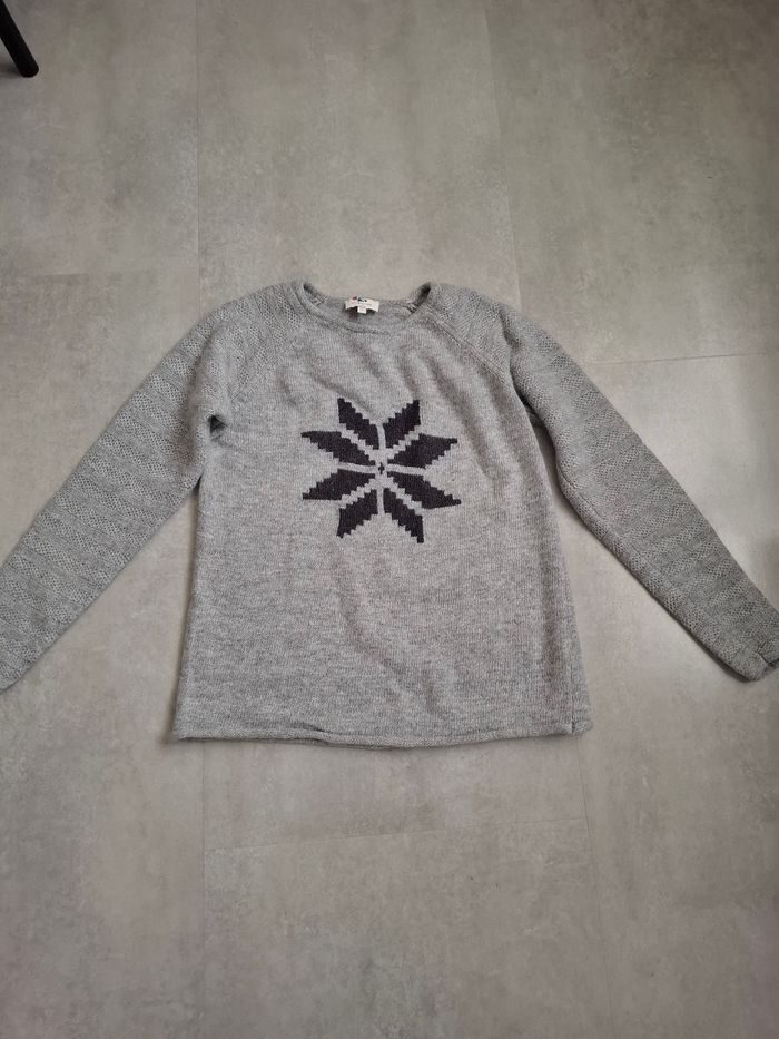 Pull cyrillus 14 ans