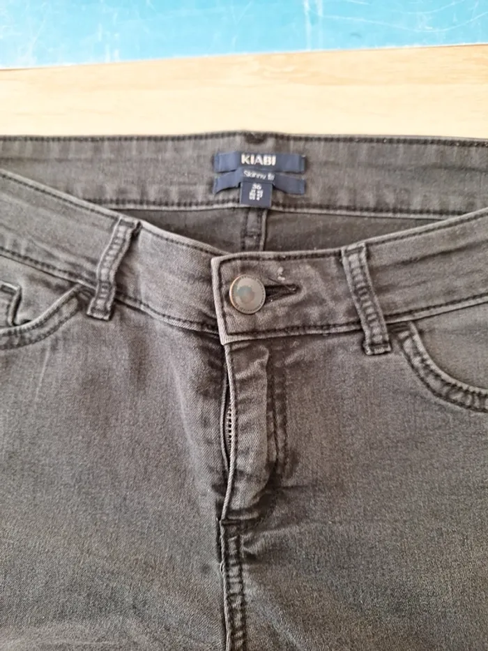 Jeans - photo numéro 3