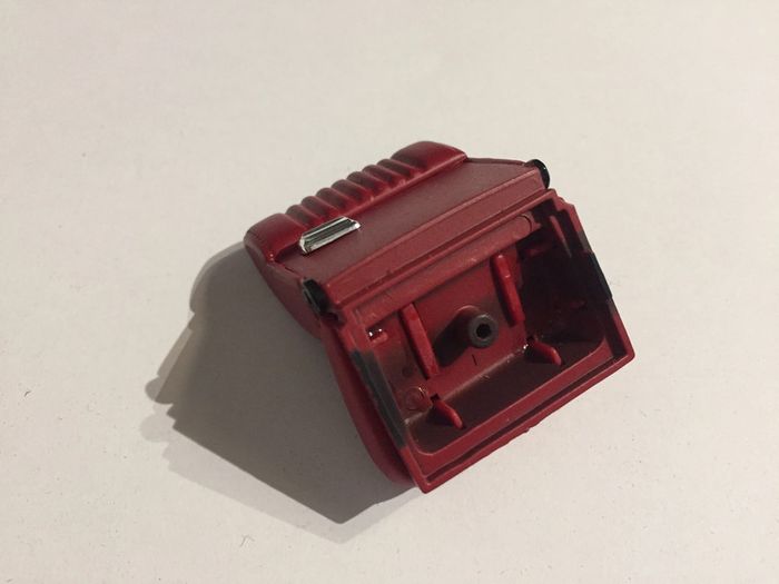 Siège conducteur pièce détachée miniature 1/18 Citroën DS 23 Pallas Norev #A51 - photo numéro 2