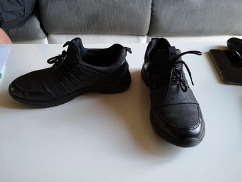 Baskets noires à paillettes