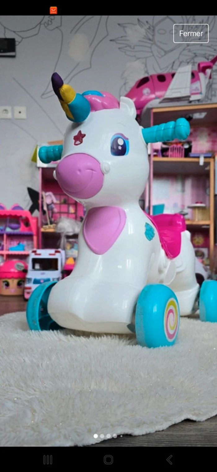 Licorne pousse pousse / à bascule