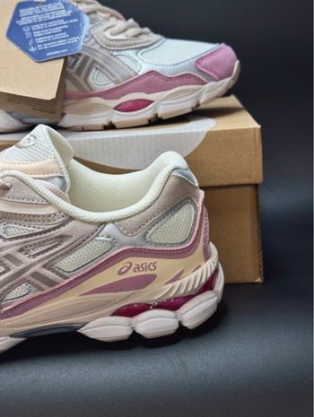 Asics gel nyc rose taille 39