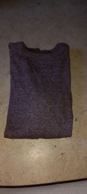 Pull léger bizzbee t.xs