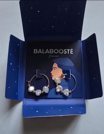 Boucles d'oreilles balaboosté dans leur écrin neuves