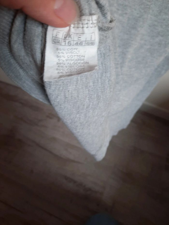 Débardeur gris clair - photo numéro 5