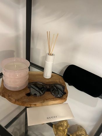 Paires de lunettes Gucci