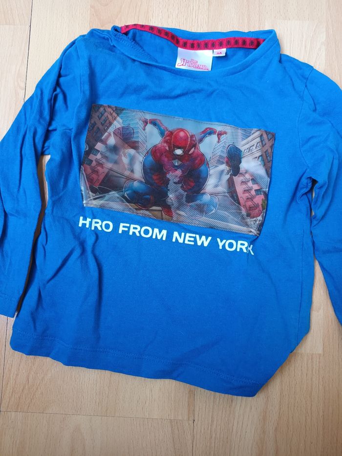 Tee-shirt spiderman