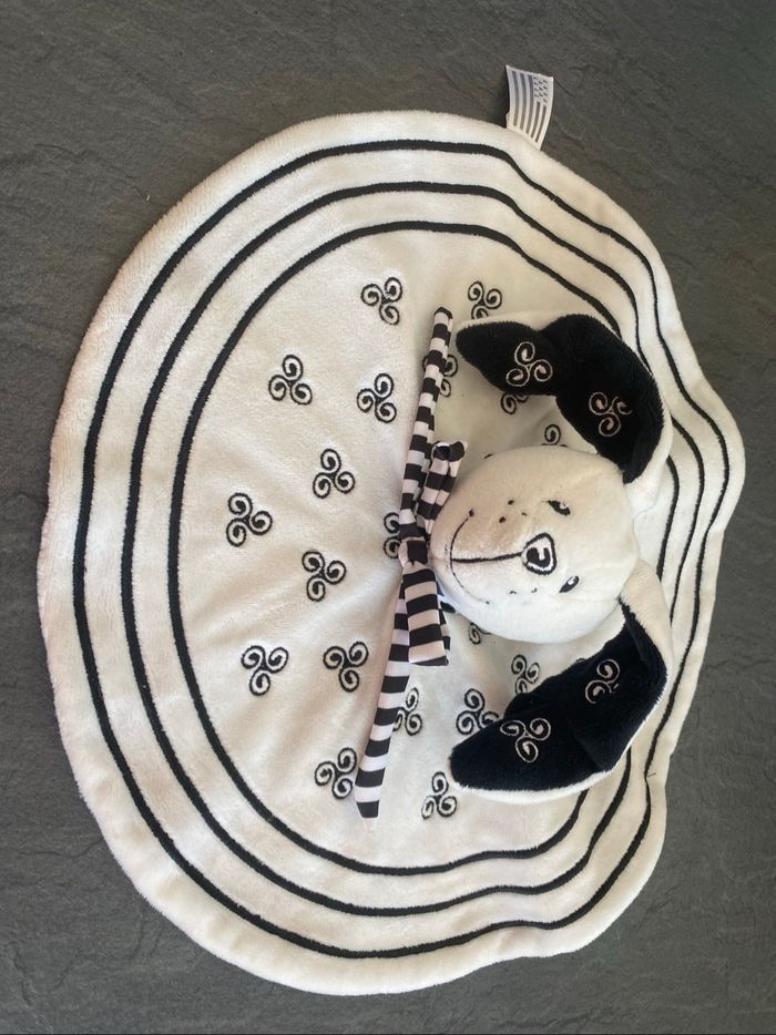 Doudou lapin plat triskell