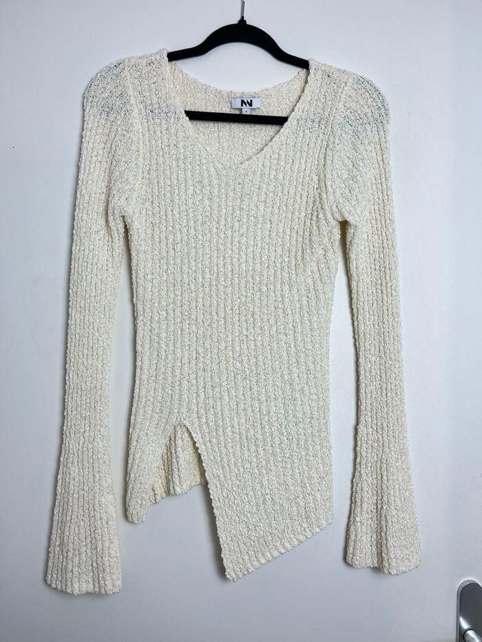 Top asymétrique à manches longues