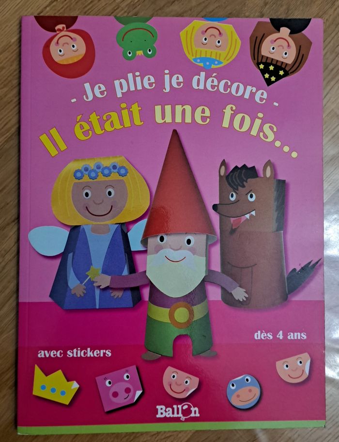 Livre d'activités manuelles pour enfants