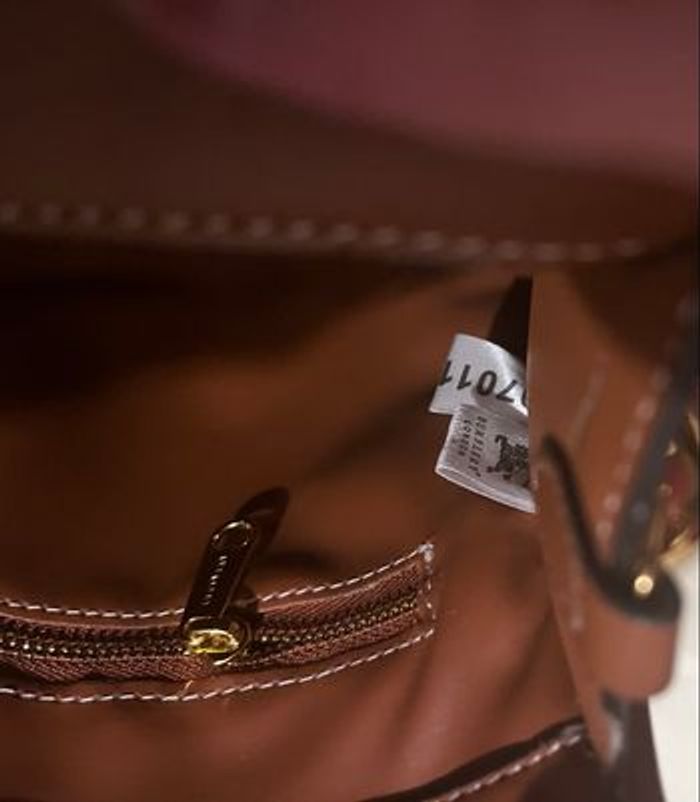 Sac tendance burberry chic  en excellent état - photo numéro 5