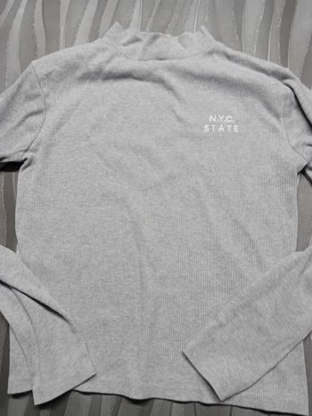 Haut gris Kiabi 14 ans