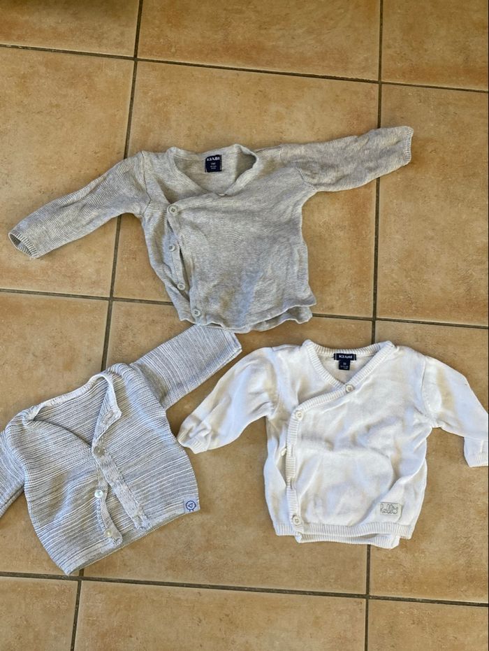 Gillets  1 mois