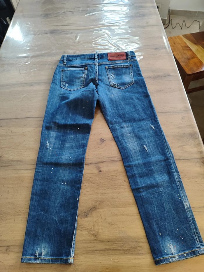 Jean Dsquared2 bleu taille 40 - Modèle Jennifer Cropped - État neuf - photo numéro 4