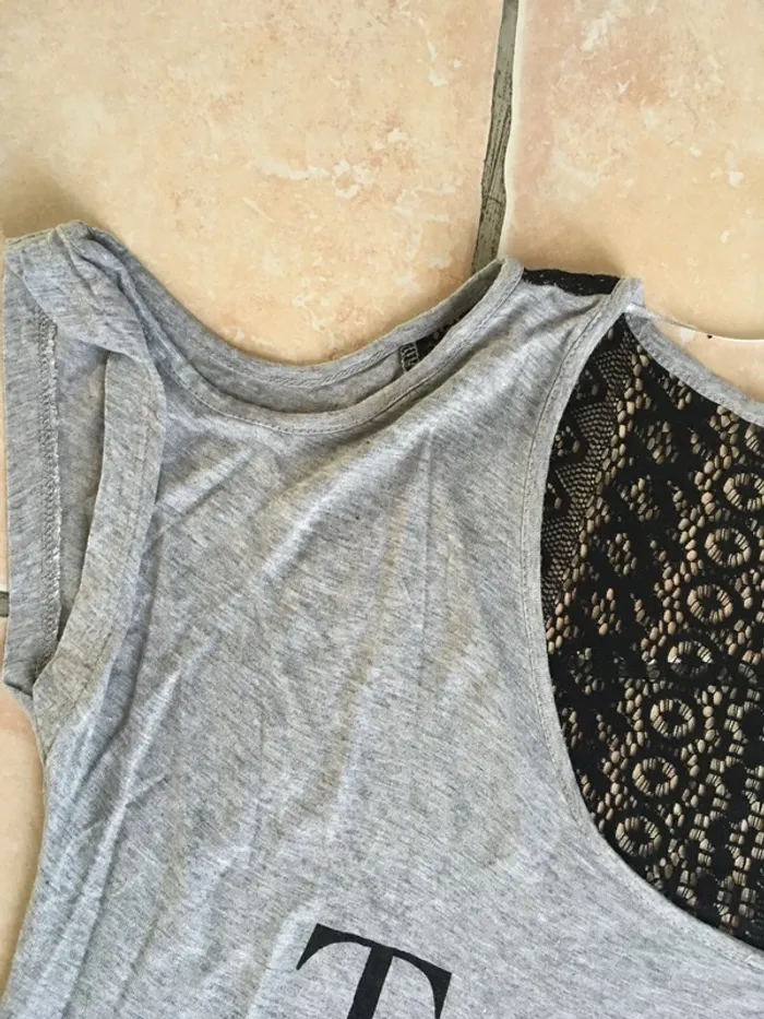 Joli lot 2 tee shirt Jennyfer Cache cache taille M - photo numéro 7