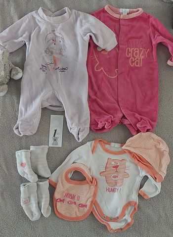 lot 1 mois fille la halle