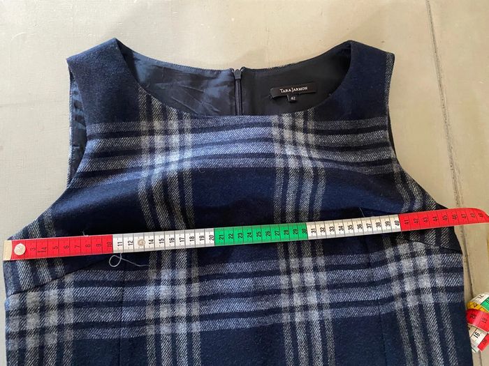 Robe Tara Jarmon marine et grise à carreaux taille 42 - photo numéro 10