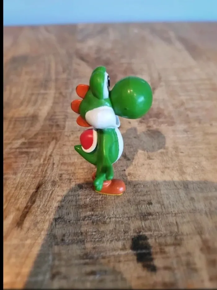 Figurine yoshi mario kart nintendo - photo numéro 4