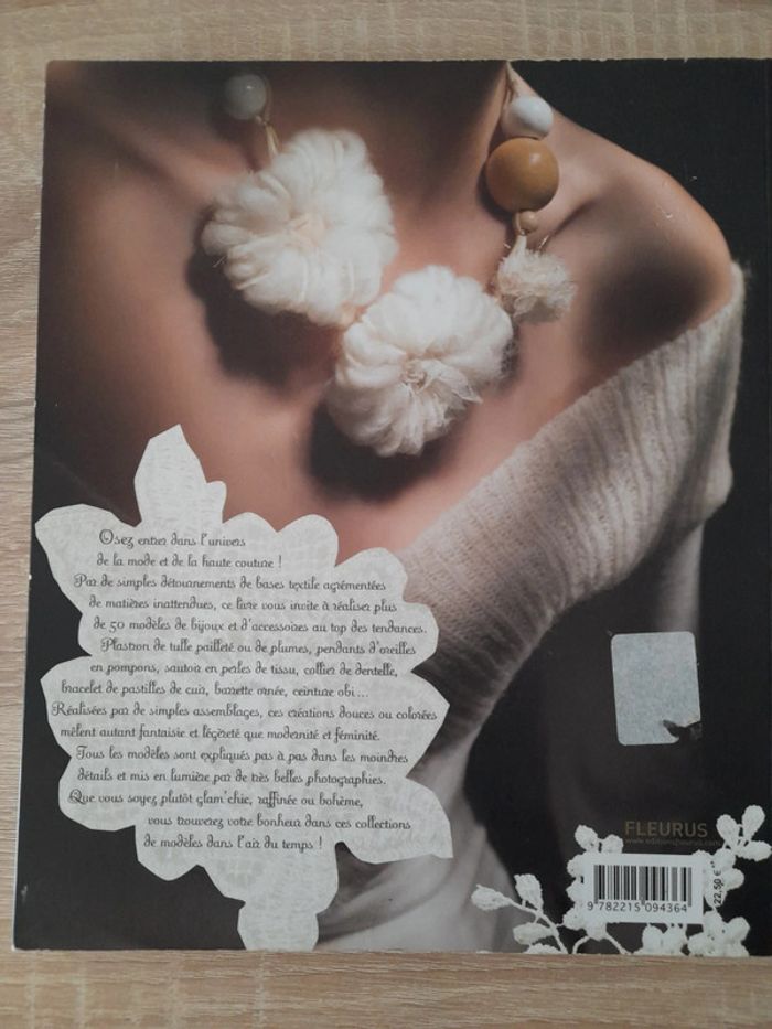 Bijoux et accessoire textile - photo numéro 2