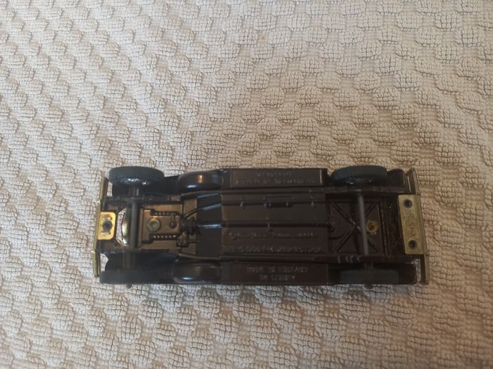 Véhicule miniature vintage – Packard Victoria 1930 (Matchbox Y-15) - photo numéro 3