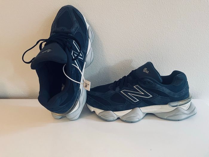 New balance 9060