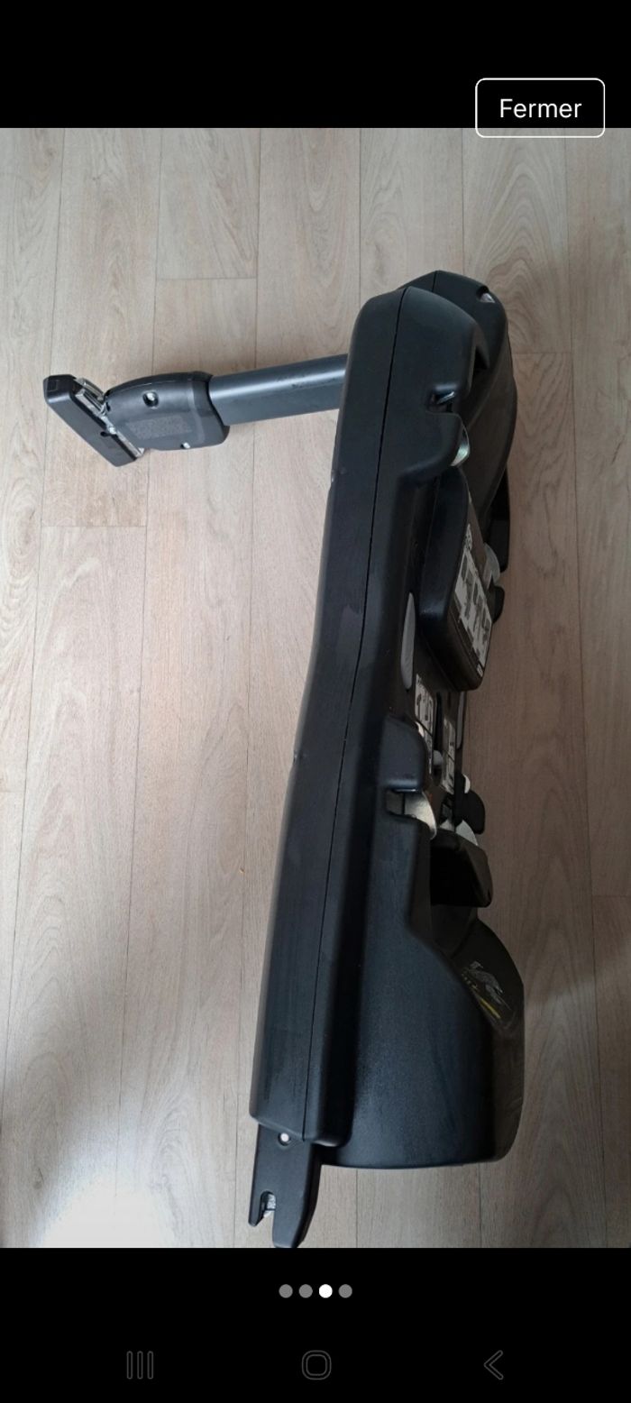 Base isofix - photo numéro 3