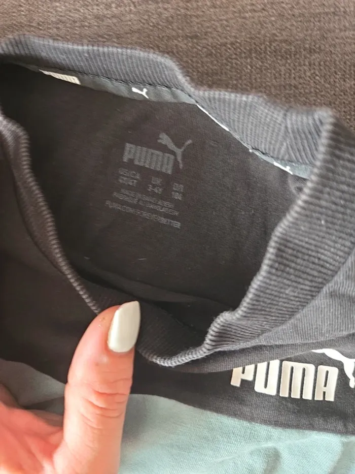 T-shirt puma taille 3-4 ans - photo numéro 2