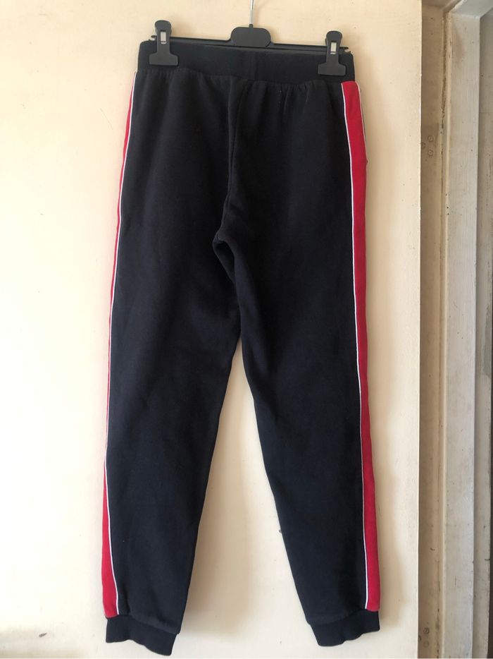 Ensemble survêtement C&A rouge et noir - photo numéro 6