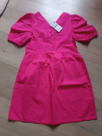 Robe manches courtes