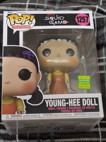 Young-Hee doll, 3 soldiers and the Front man