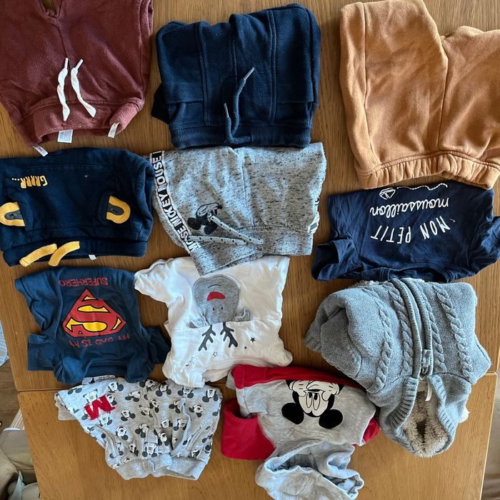 Lot vêtements 6 mois