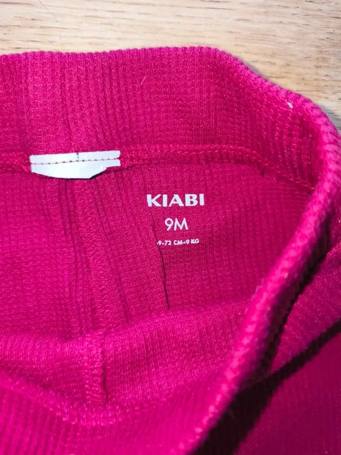 Legging bordeaux fille Kiabi 9 mois excellent état - photo numéro 3