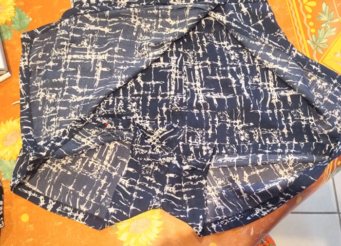 Combishort bleue et blanche - photo numéro 3