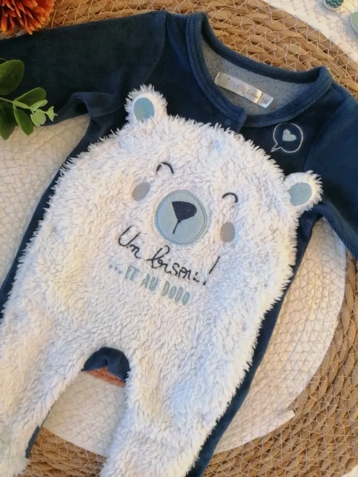 Pyjama velours une pièce - 1 mois - photo numéro 2