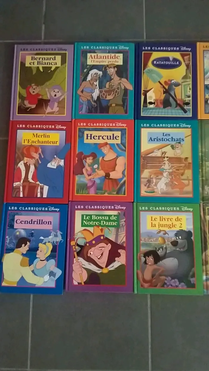 Lot de livres Disney - photo numéro 2