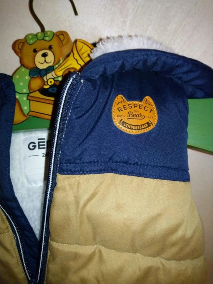 Superbe veste sans manche Gemo très chaude taille 24 mois comme neuve - photo numéro 4