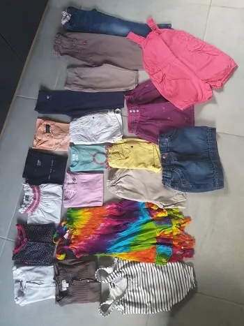 Lot de vêtements été fille en 18 mois