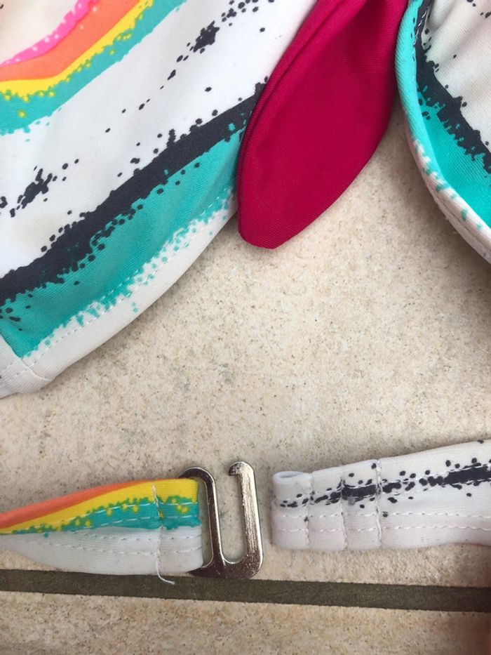 Maillot de bain à rayure - photo numéro 3