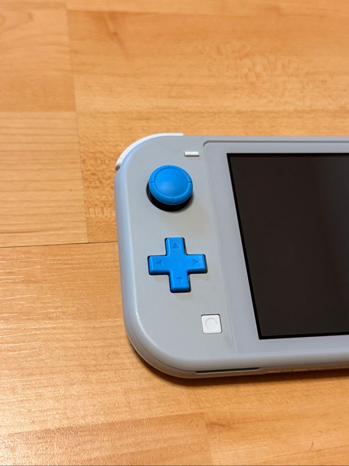 Nintendo switch lite édition Pokémon - photo numéro 5