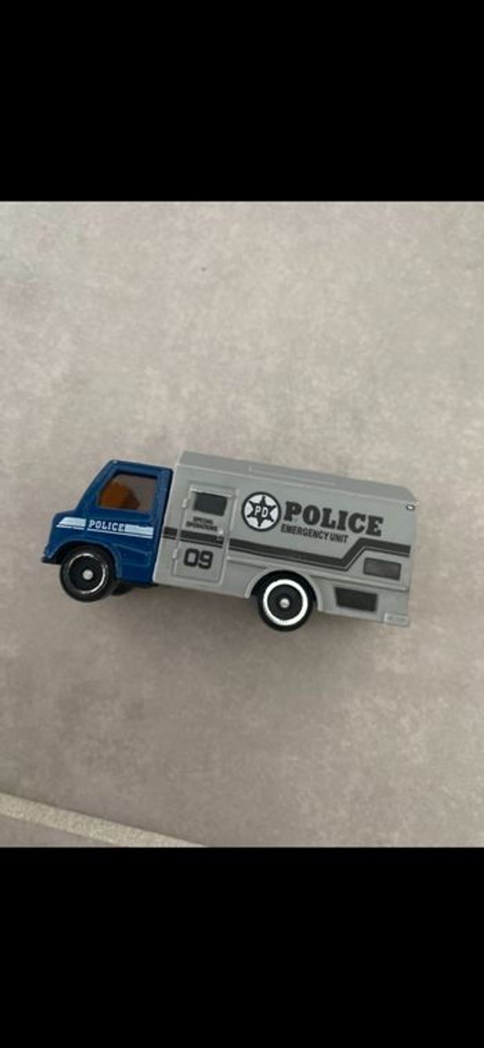 Jouet Camion de police - photo numéro 6