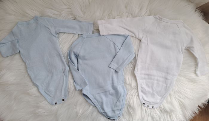 Lot de 3 bodies bébé garçon 1 mois - photo numéro 2