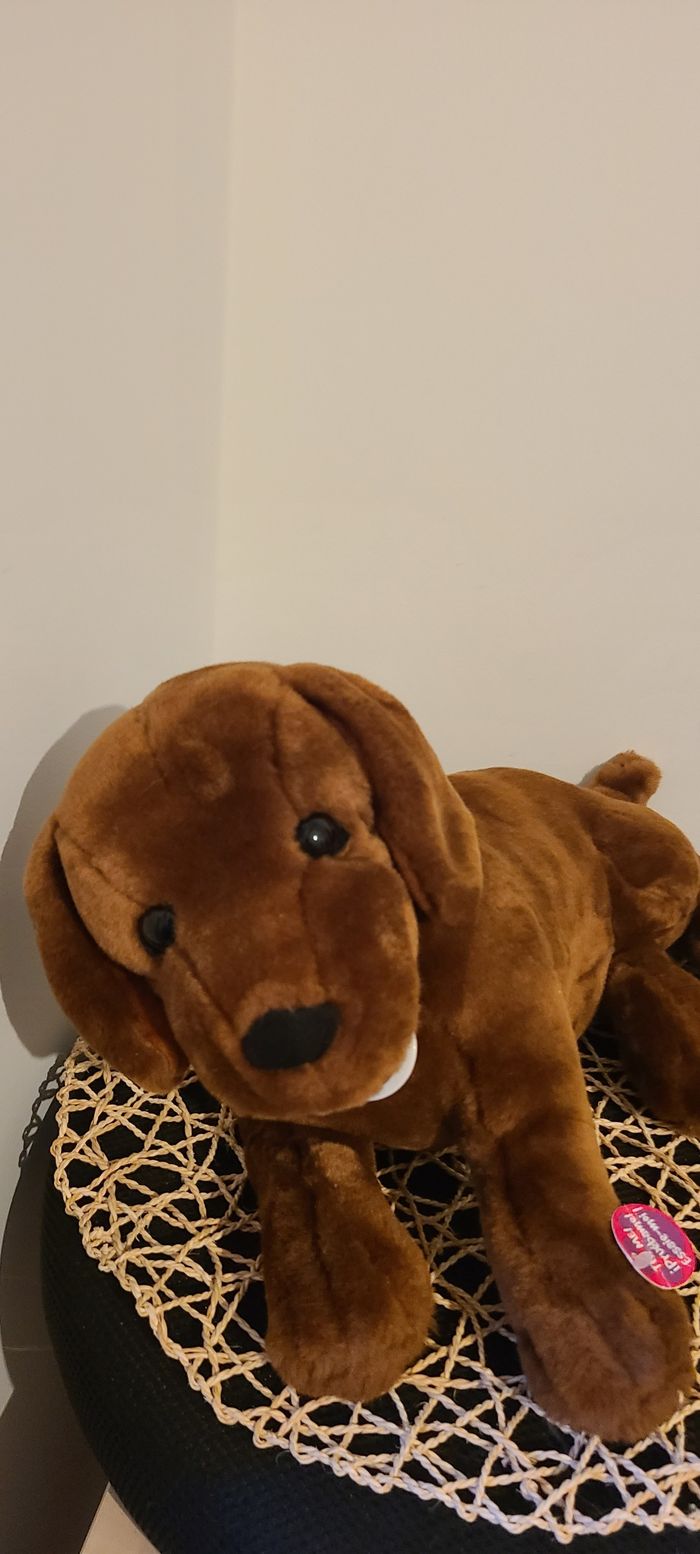 Peluche interactive NINTENDOGS Puppy Dog de 33 cm, adorable chien couché qui remue la queue