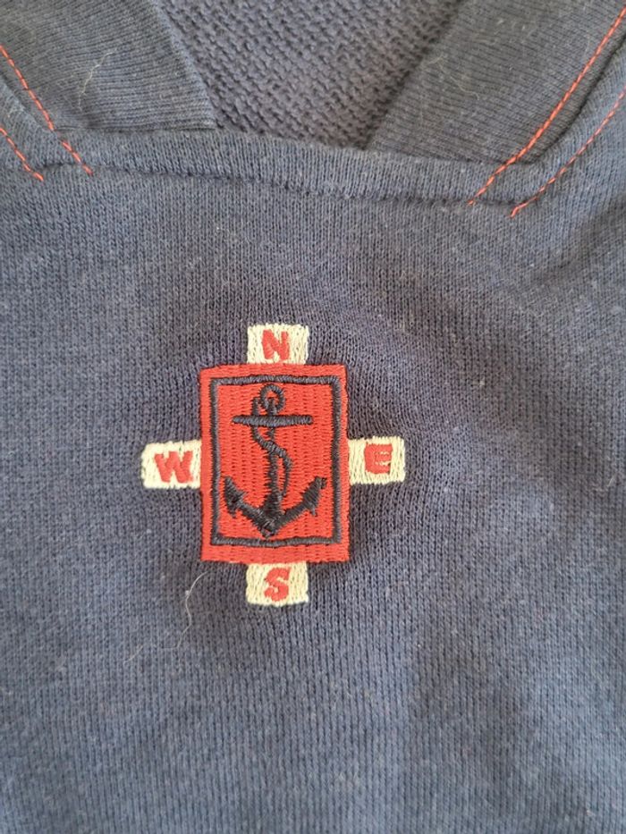 Magnifique pull bleu marine. - photo numéro 3