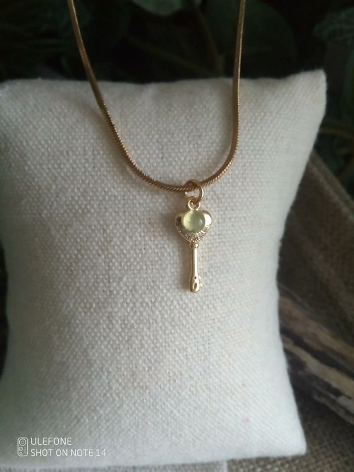 Collier pendentif clé pierre d'aventurine