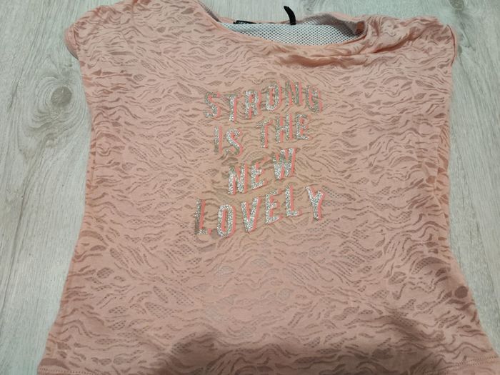 Tee shirt